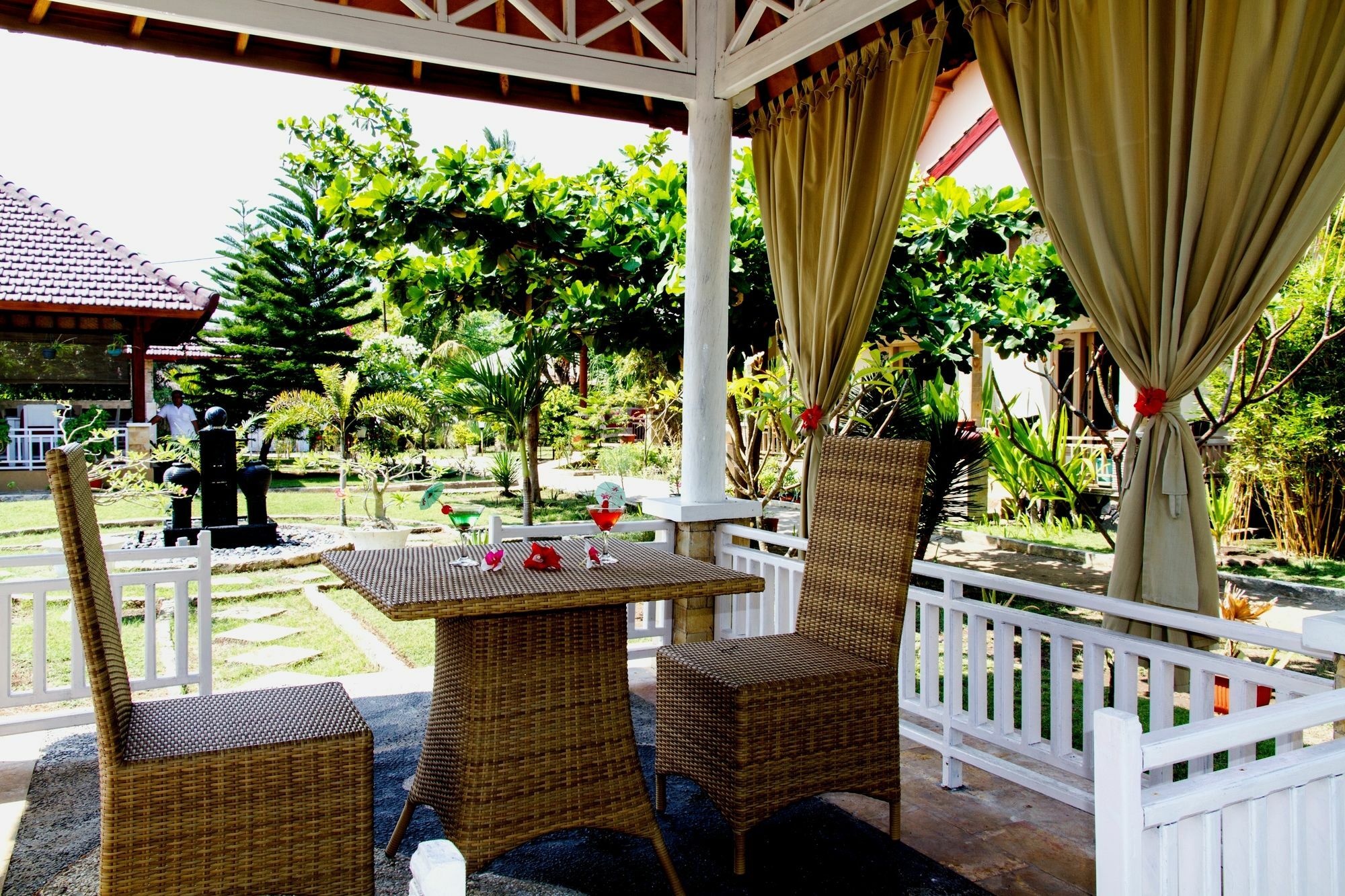 Tropical Hideaways Resort Gili Meno Exterior foto